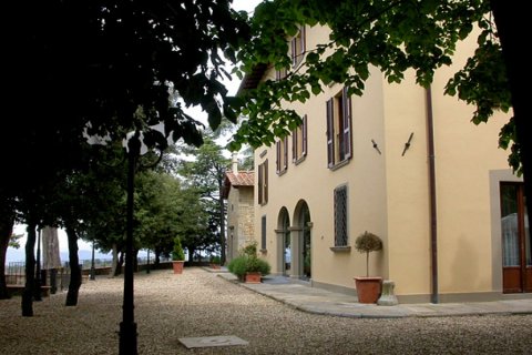 Villa Poggio Adorno - Delfino Residenze