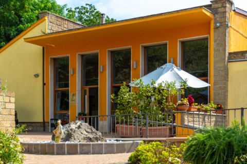 Villa Daniela - Casa di Riposo a Latera